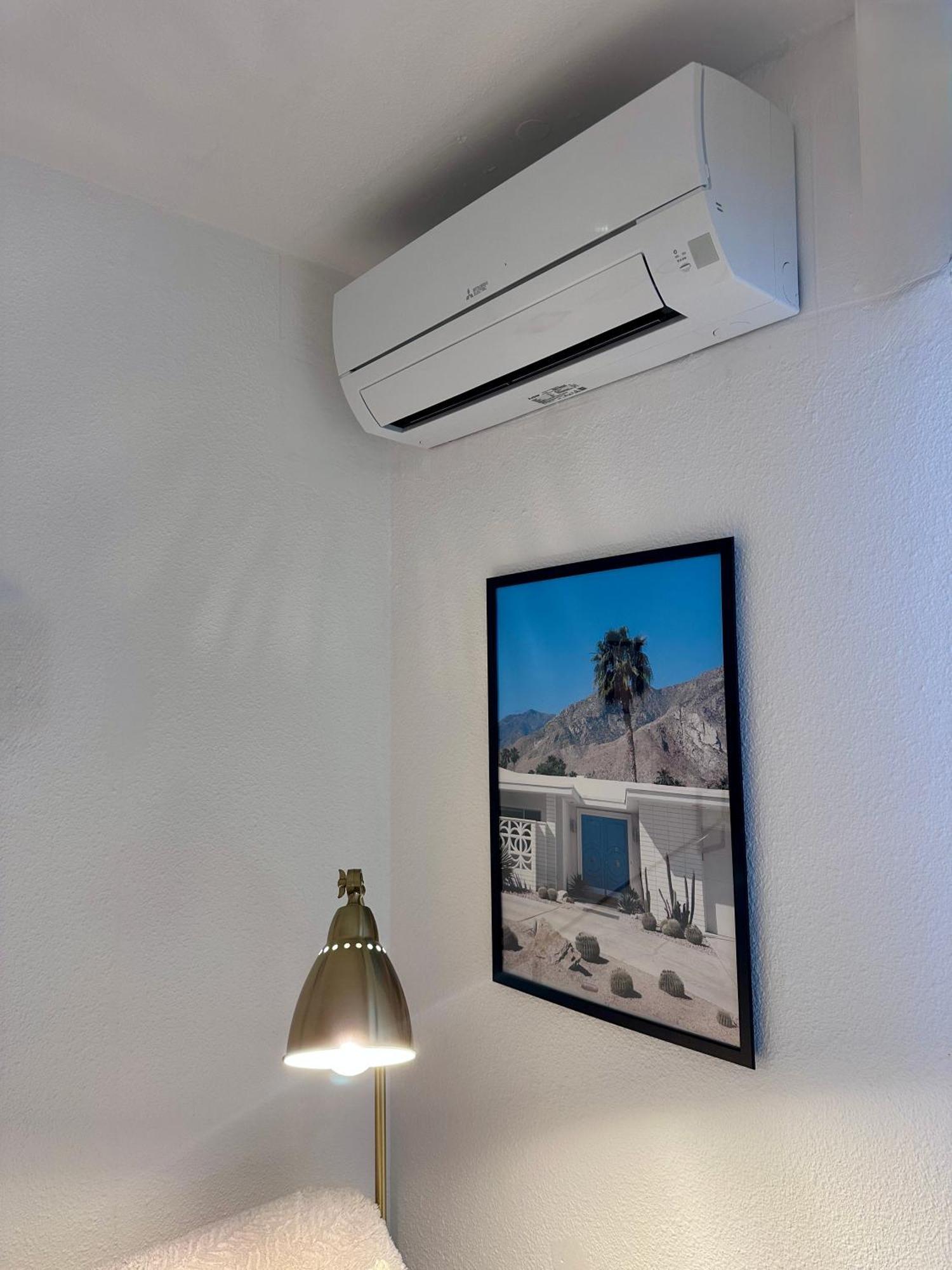 Studio Sur Le Port De Hyeres - A 2Min Des Plages, Clim & Balcon Bagian luar foto